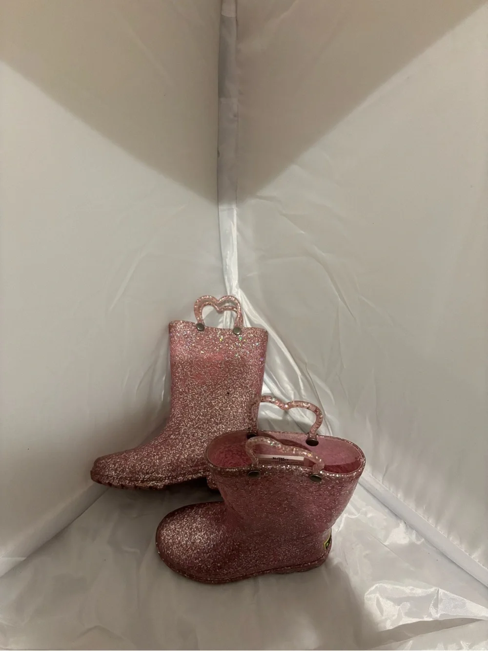 Kids light up western chief rain boots. Size 5